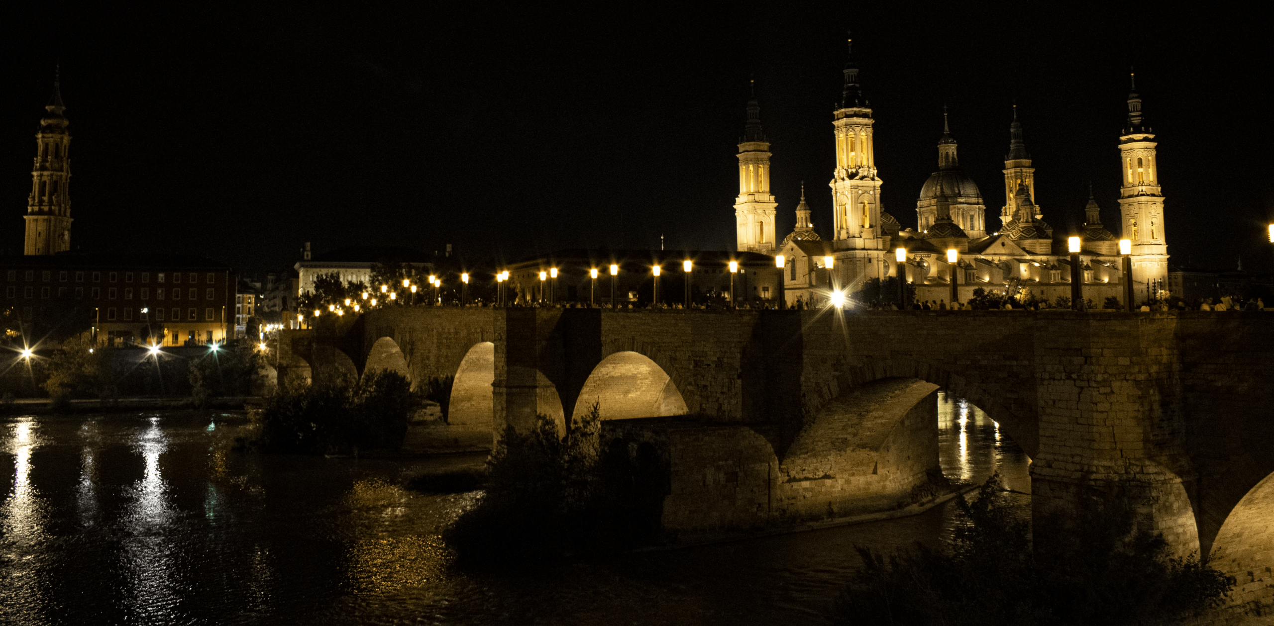 Zaragoza-Cover