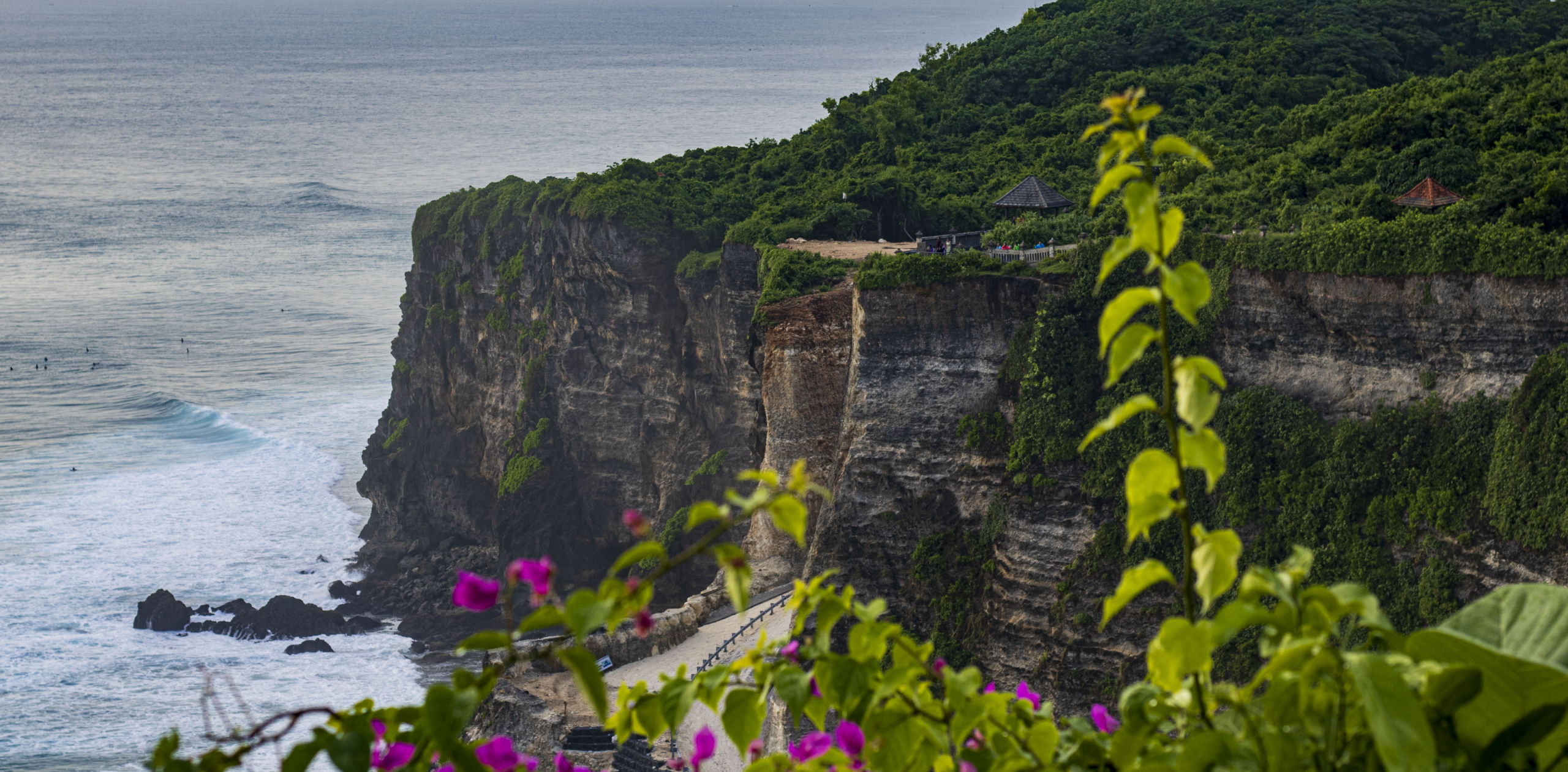 Uluwatu Cover