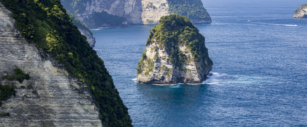 Nusa Penida - iespaidīgā Indonēzijas sala