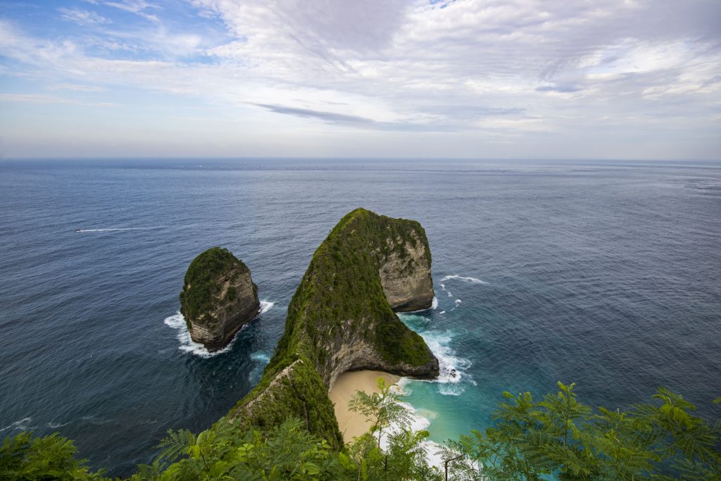 Nusa Penida - iespaidīgā Indonēzijas sala